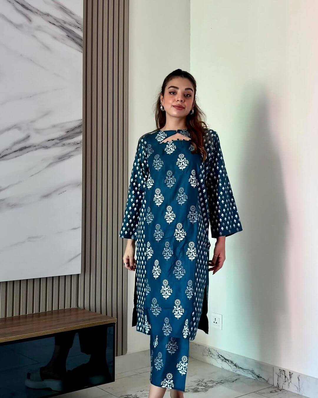 Bangali Design: Timeless Steam Printed Ensemble