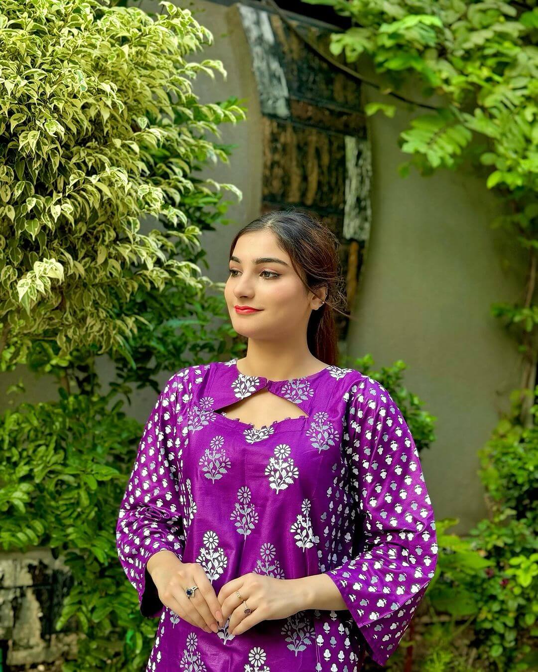 Bangali Design: Timeless Steam Printed Ensemble